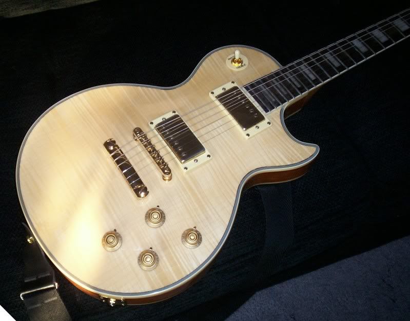 Les Paul Custom With Cream Plastics Epiphone Electrics Gibson